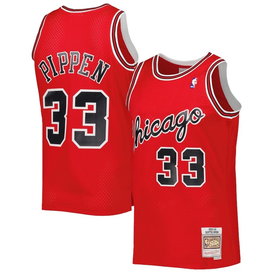 Men's Chicago Bulls Scottie Pippen Mitchell & Ness Red Hardwood Classics 2003-04 Swingman Jersey - Jersey