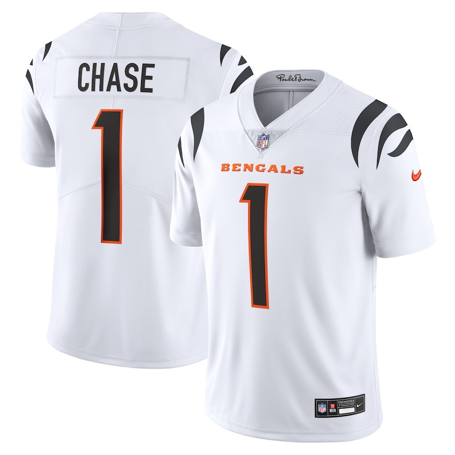 Men's Cincinnati Bengals Ja'Marr Chase Nike White  Vapor Untouchable Limited Jersey - Jersey