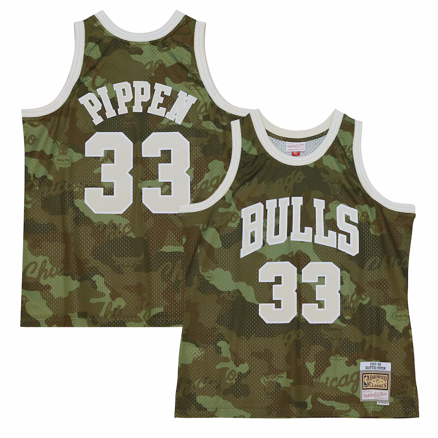 Men's Chicago Bulls Scottie Pippen Mitchell & Ness Camo Hardwood Classics 1997/98 Ghost Green Swingman Jersey - Jersey