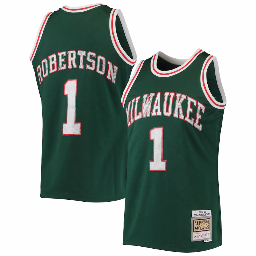 Men's Milwaukee Bucks Oscar Robertson Mitchell & Ness Green 1996/97 Hardwood Classics NBA 75th Anniversary Diamond Swingman Jersey - Jersey
