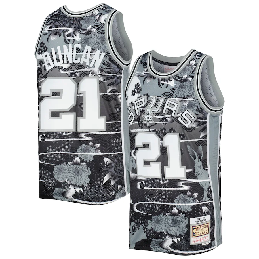 Men's San Antonio Spurs Tim Duncan Mitchell & Ness Silver 1998/99 Hardwood Classics Lunar New Year Swingman Jersey - Jersey