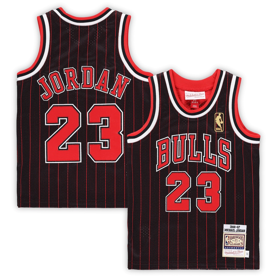 Toddler Chicago Bulls Michael Jordan Mitchell & Ness Black 1996/97 Hardwood Classics Authentic Jersey - Jersey