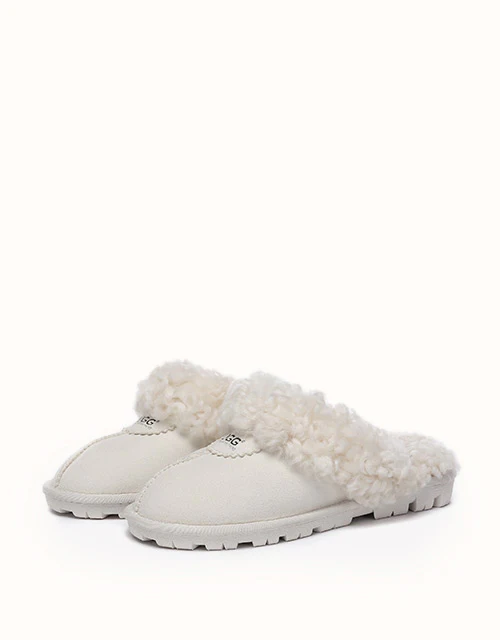 AUSTRALIAN SHEPHERD® Waffle Curly