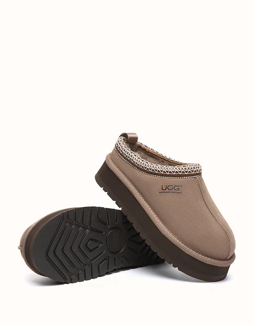 AUSTRALIAN SHEPHERD? Tay Platform Muti-Colour