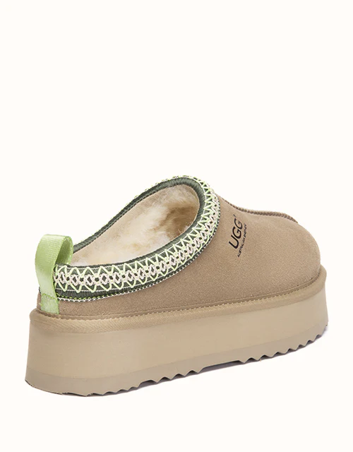 AUSTRALIAN SHEPHERD? Tay Platform Muti-Colour