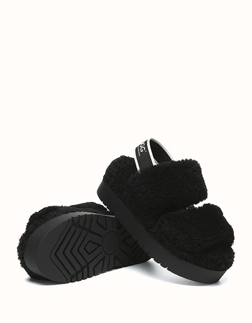 AUSTRALIAN SHEPHERD® Lyam