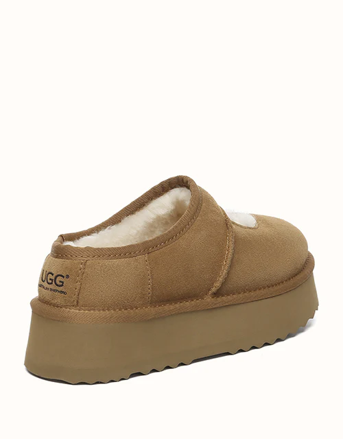 AUSTRALIAN SHEPHERD® Carmella