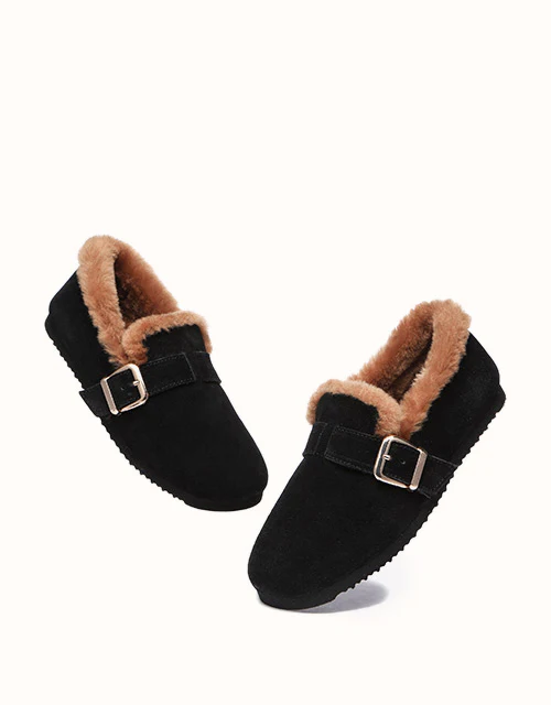 AUSTRALIAN SHEPHERD® Mona