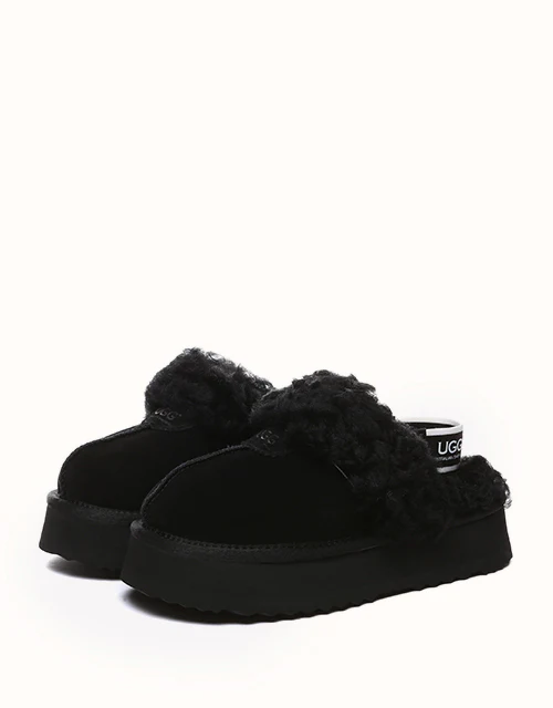 AUSTRALIAN SHEPHERD® Waffle Curly Platform