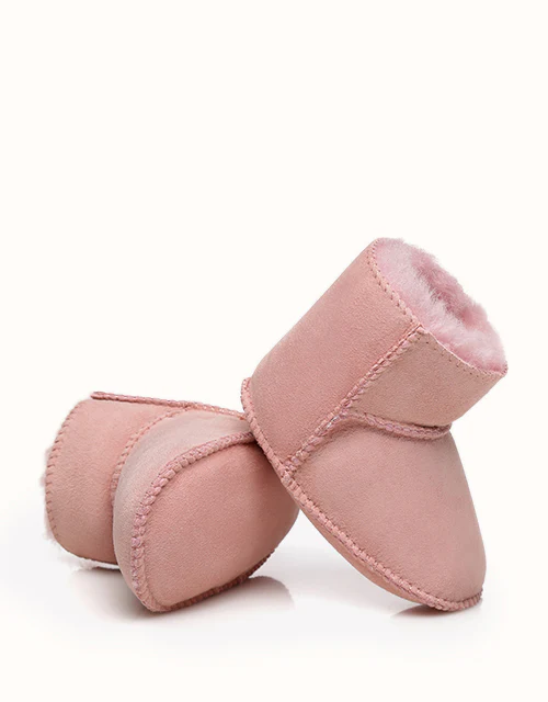 AUSTRALIAN SHEPHERD® Kids Beanie Bootie Gift Pack