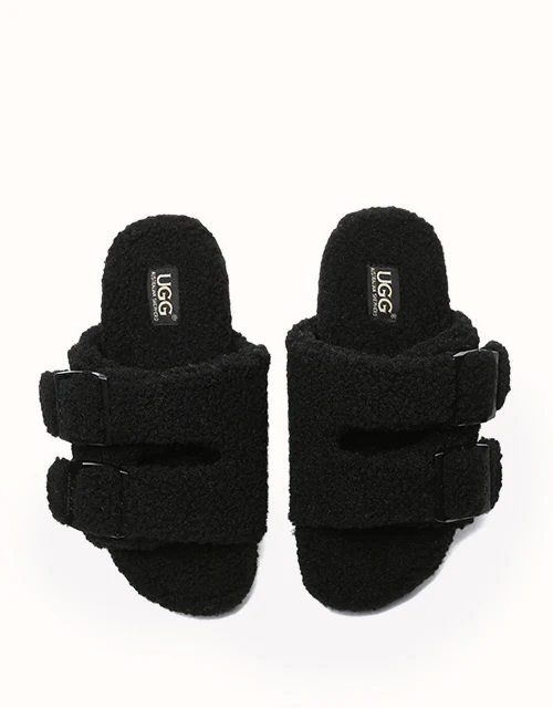 AUSTRALIAN SHEPHERD® Jennie Slipper