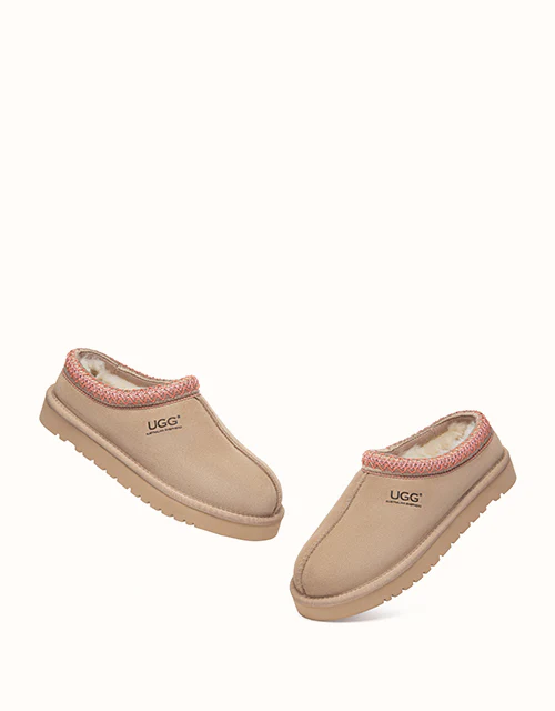 AUSTRALIAN SHEPHERD® Multi-color Tay