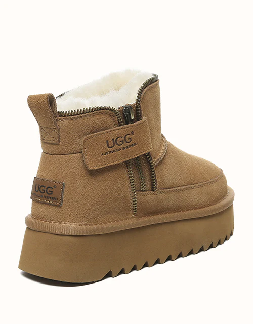 AUSTRALIAN SHEPHERD® Arya