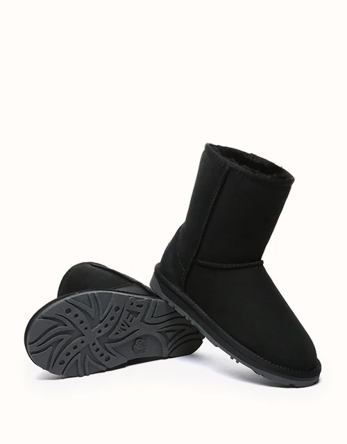 UGG EVERAU® Short Classic