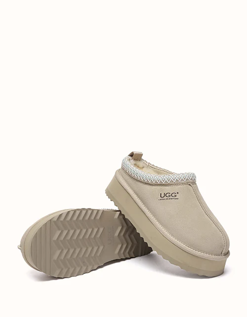 AUSTRALIAN SHEPHERD? Tay Platform Muti-Colour