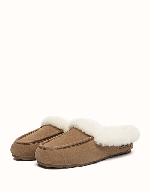 AUSTRALIAN SHEPHERD® Noelle