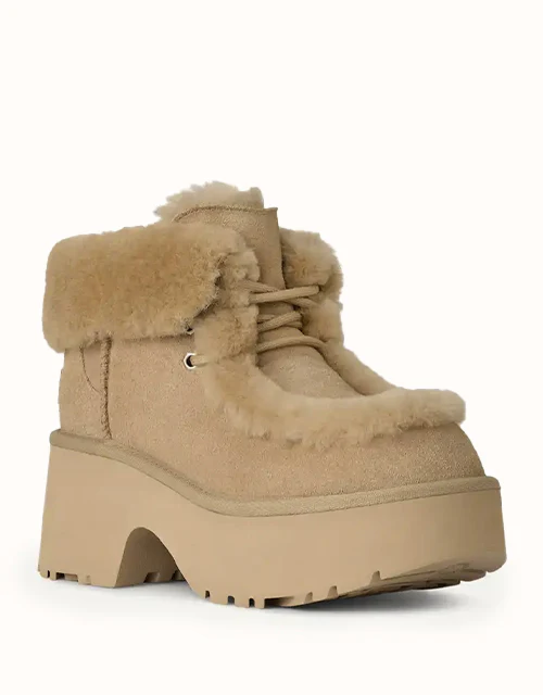 UGG? Women Esmee Lace Up