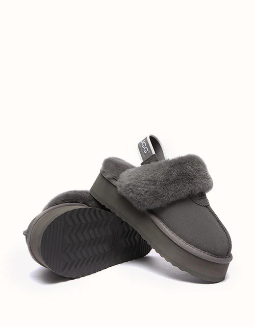 AUSTRALIAN SHEPHERD? Waffle Platform