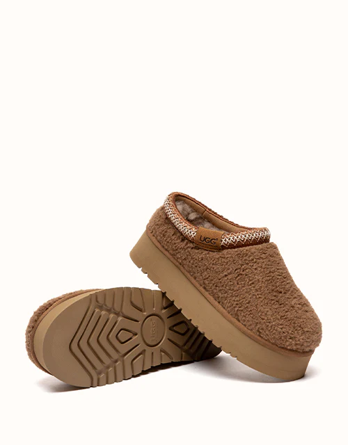 AUSTRALIAN SHEPHERD® Tayla Platform