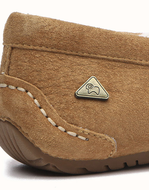 EVERAU® Woven Moccasins