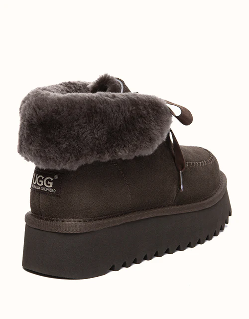 AUSTRALIAN SHEPHERD® Cozira