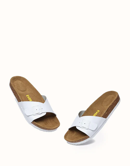 EVERAU? Summer Charms Walk