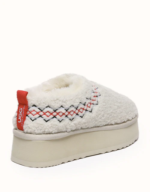 AUSTRALIAN SHEPHERD? Madge