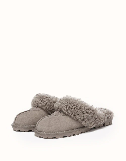 AUSTRALIAN SHEPHERD® Waffle Curly