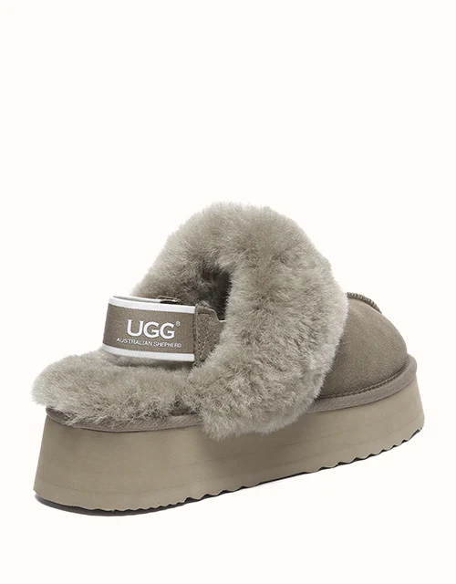 AUSTRALIAN SHEPHERD® Sp Suzie Platform