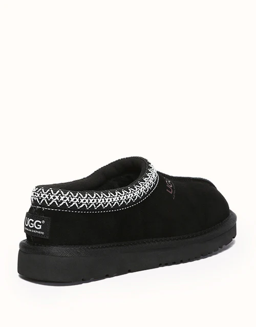 AUSTRALIAN SHEPHERD® Hippie