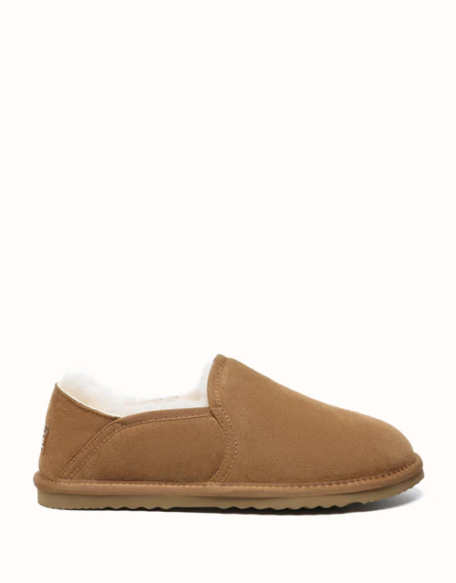 AUSTRALIAN SHEPHERD® Barn