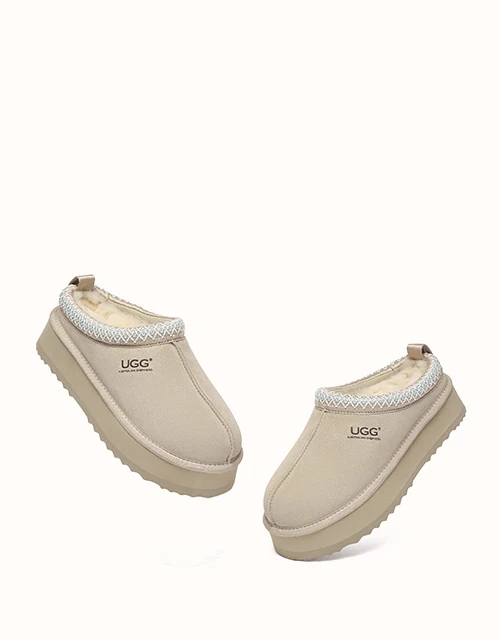 AUSTRALIAN SHEPHERD? Tay Platform Muti-Colour