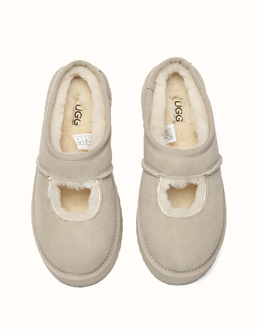 AUSTRALIAN SHEPHERD® Carmella