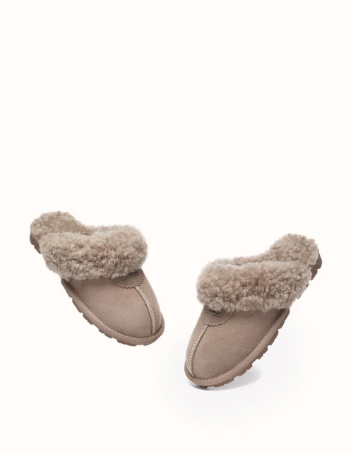 AUSTRALIAN SHEPHERD® Waffle Curly