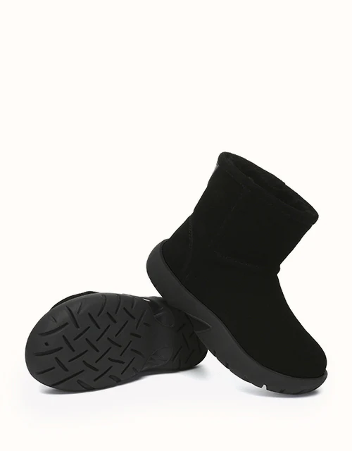 AUSTRALIAN SHEPHERD® Salma Short