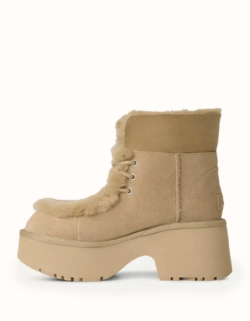 UGG? Women Esmee Lace Up
