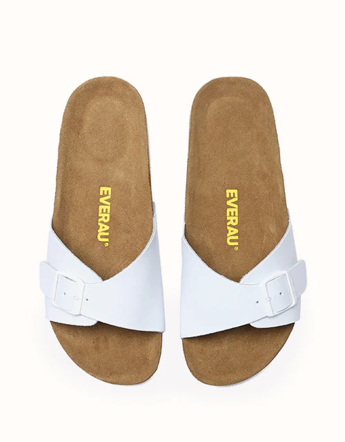 EVERAU? Summer Charms Walk