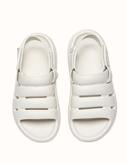 AUSTRALIAN SHEPHERD? Roseline Sandals