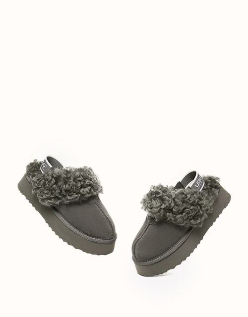 AUSTRALIAN SHEPHERD® Waffle Curly Platform