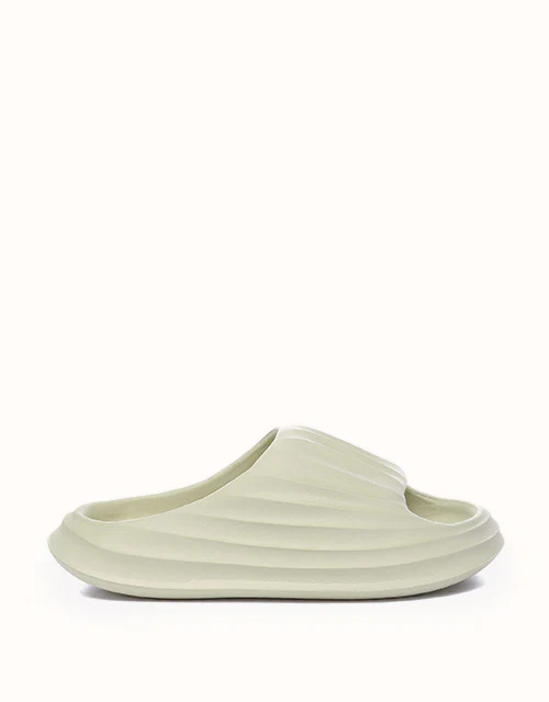 EVERAU? Women Cloud Slippers Plus