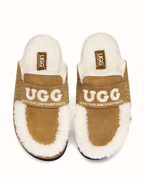 AUSTRALIAN SHEPHERD® Lora