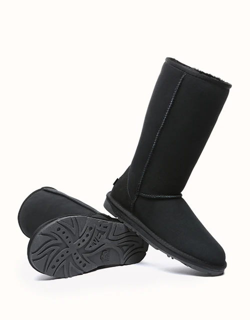 UGG EVERAU® Tall Classic