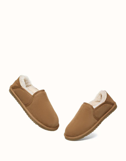 AUSTRALIAN SHEPHERD® Barn