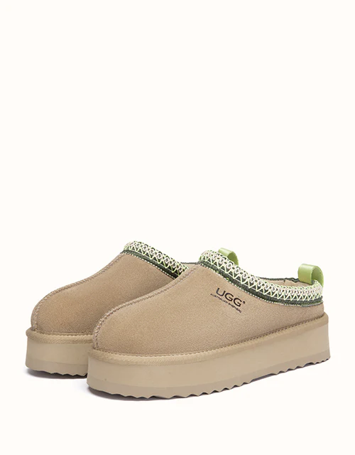 AUSTRALIAN SHEPHERD? Tay Platform Muti-Colour