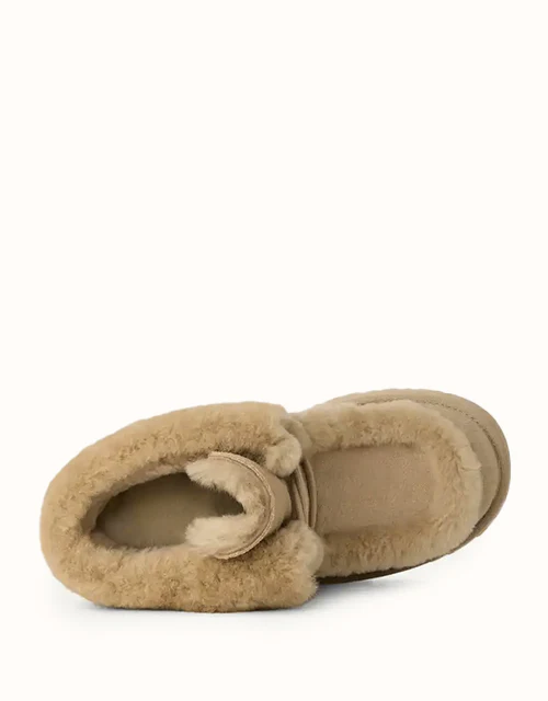 UGG? Women Esmee Lace Up