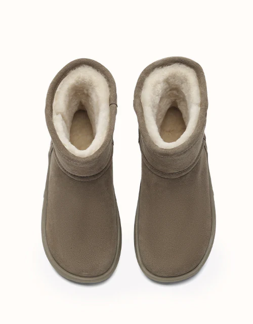 AUSTRALIAN SHEPHERD® Salma Short