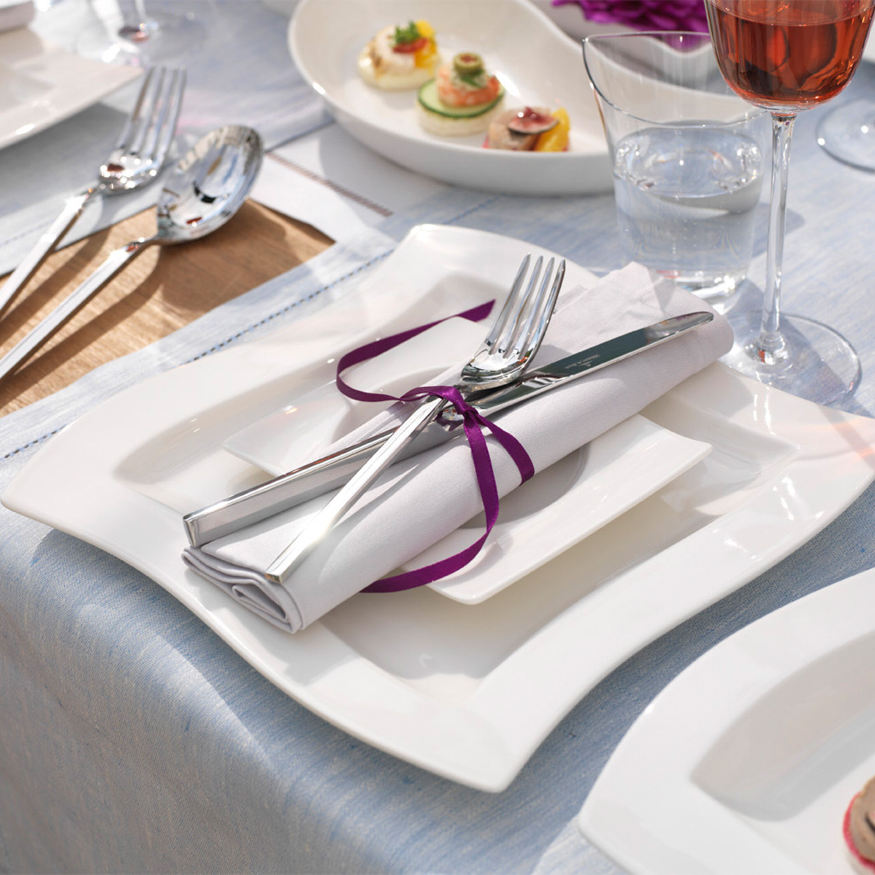 NewWave Serviergabel