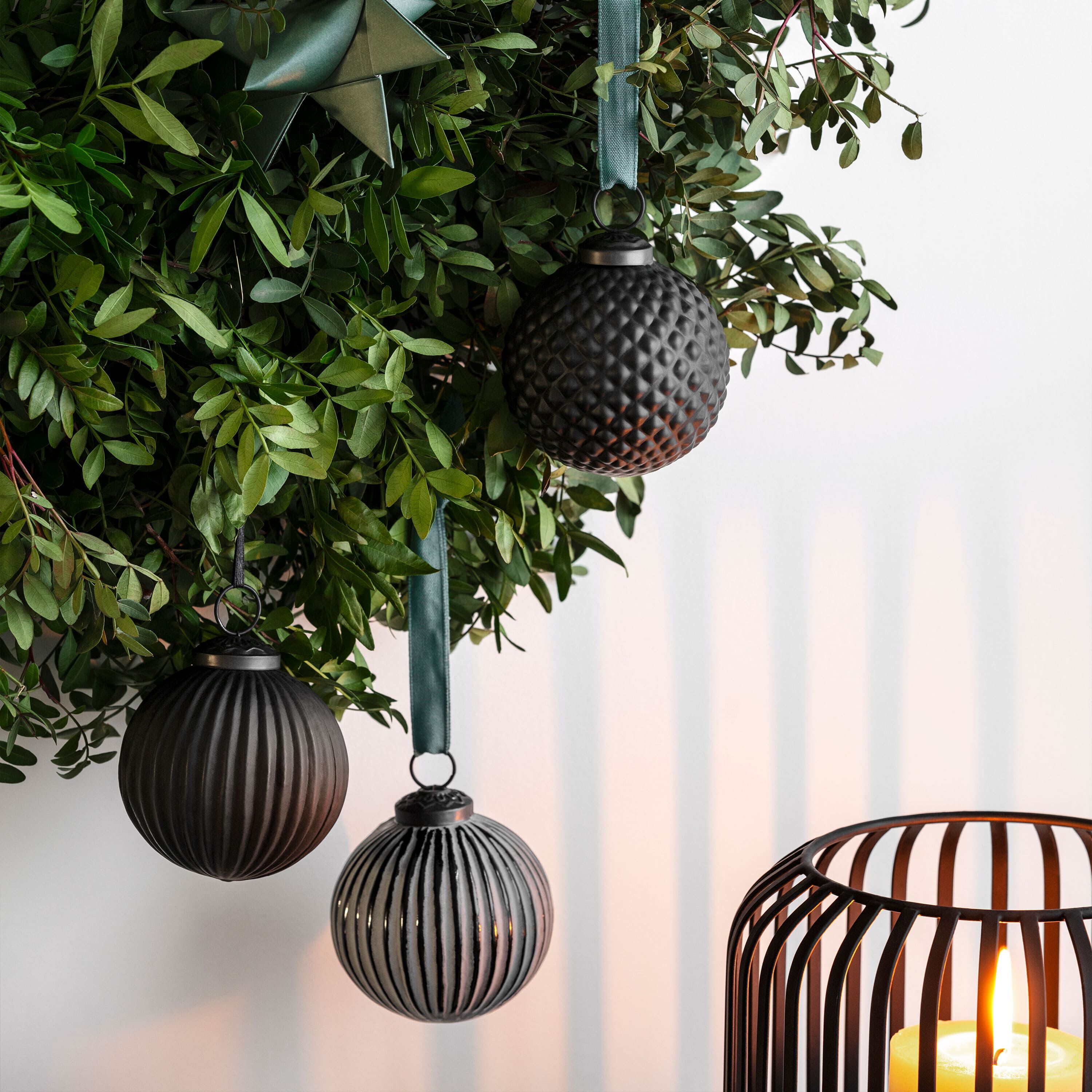 Black XMAS Ornamente Weihnachten