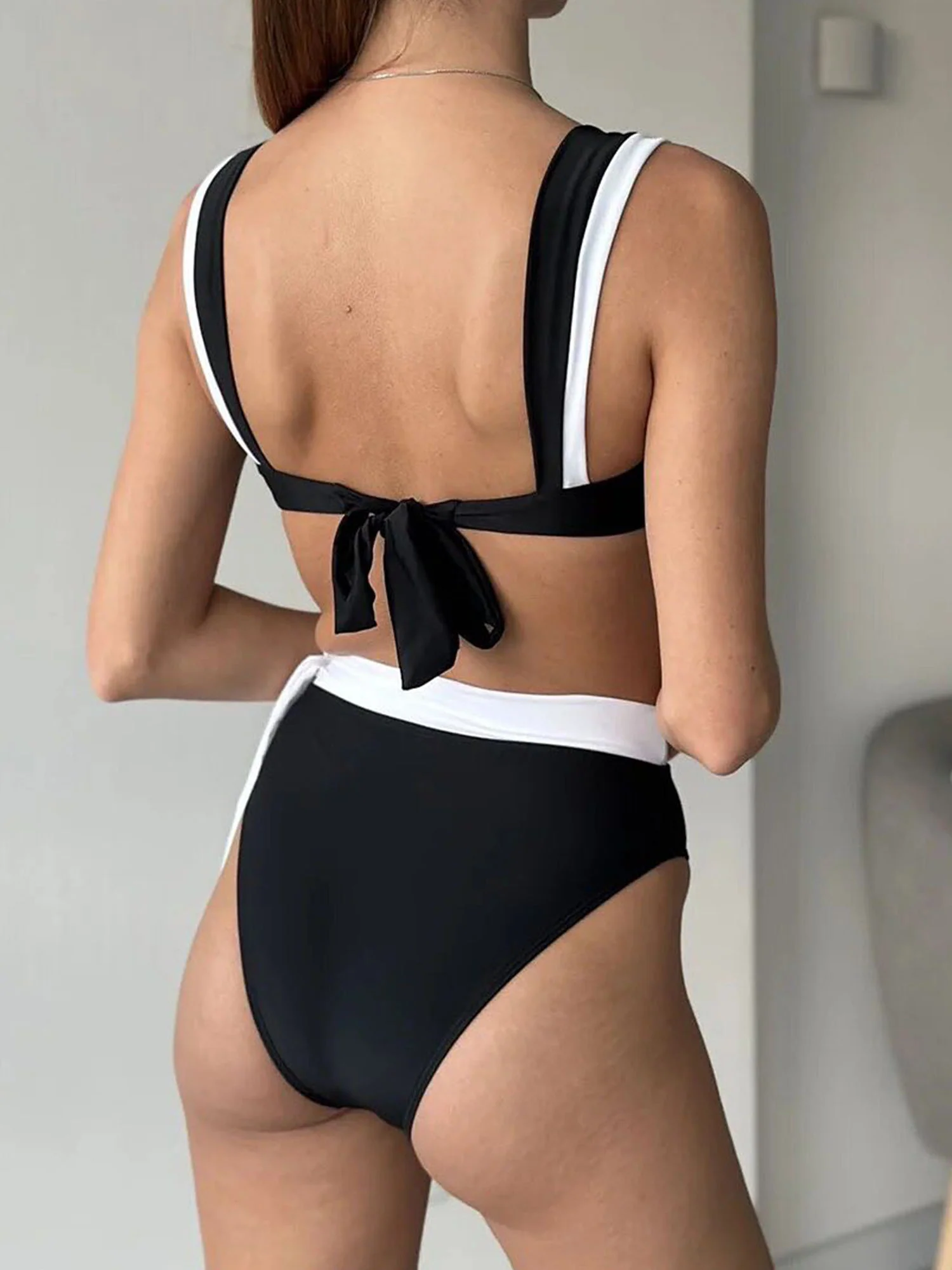 Black and White High-Waisted Bikini - XPRESSC