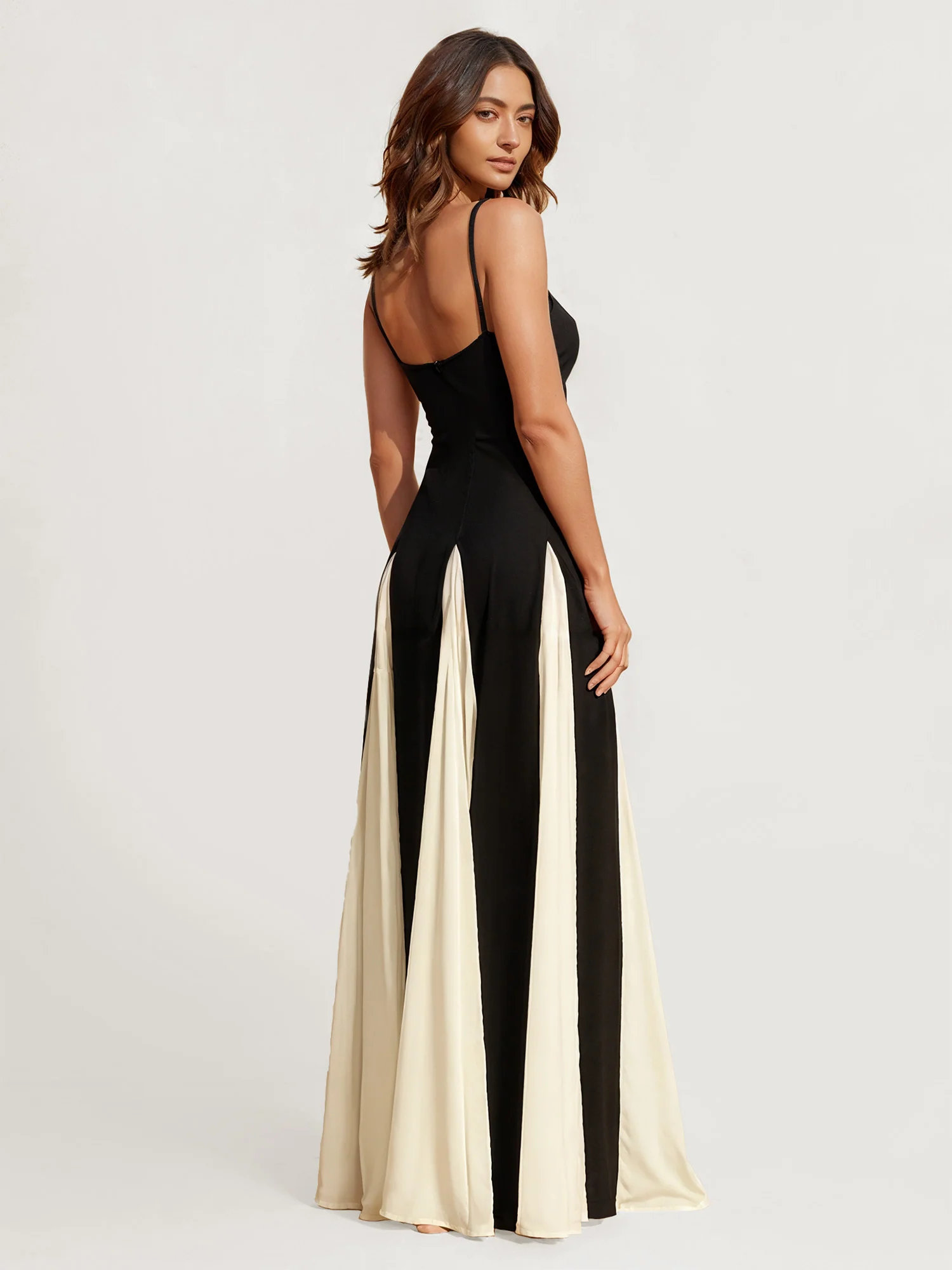 Chic Contrast Black and White Maxi Dress - XPRESSC
